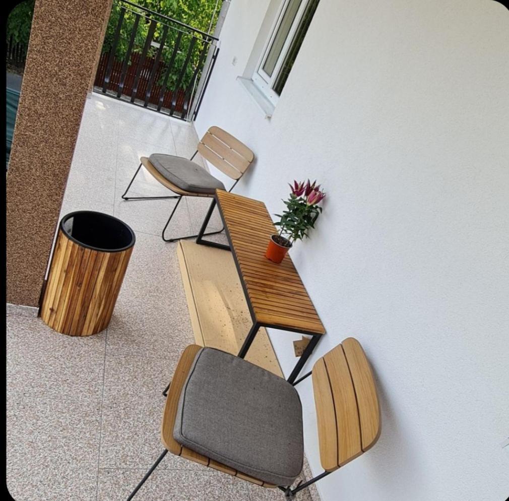 فندق Casa Coco Curtea de Argeş المظهر الخارجي الصورة