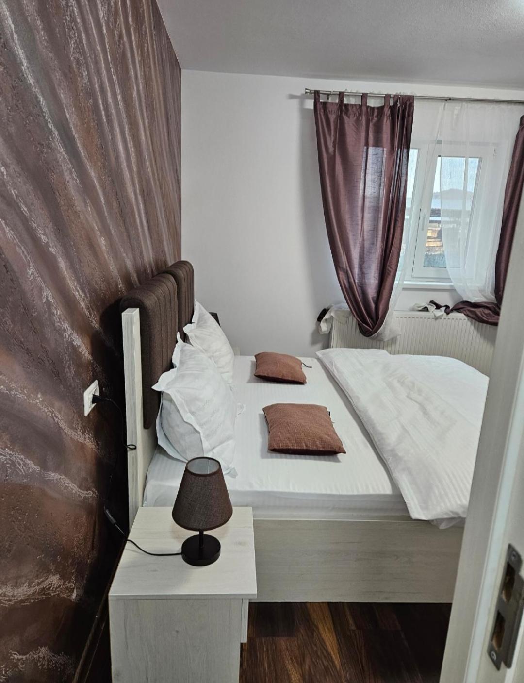 فندق Casa Coco Curtea de Argeş المظهر الخارجي الصورة
